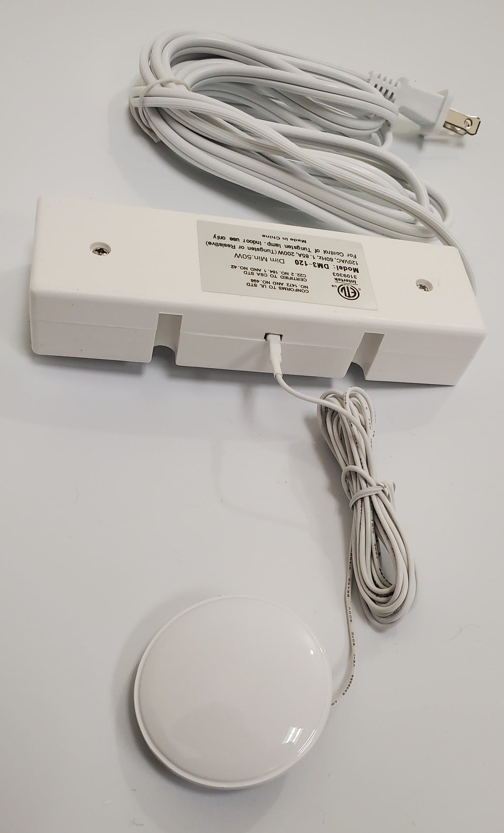 3 Level touch Light Dimmer with 3 Plug - Receptacles 120V