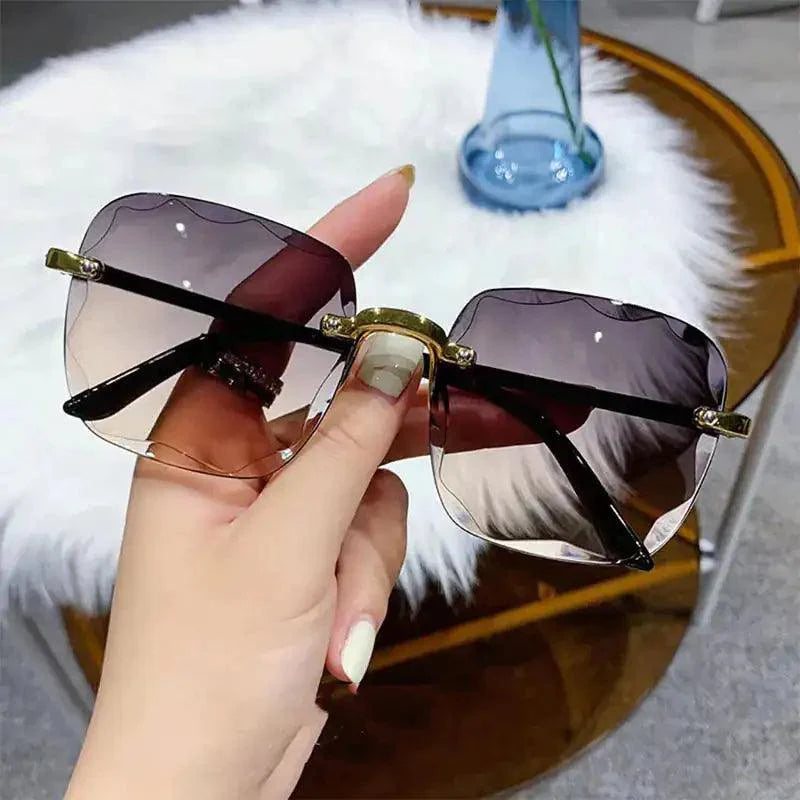 Borderless Square Sunglasses