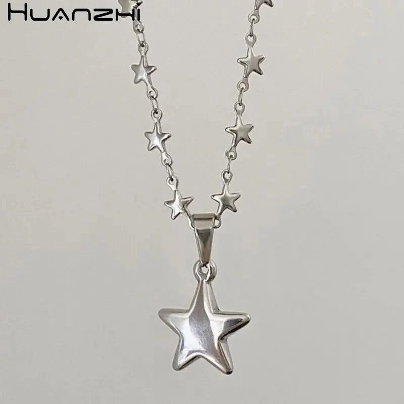 Metal Star Pendant Necklace