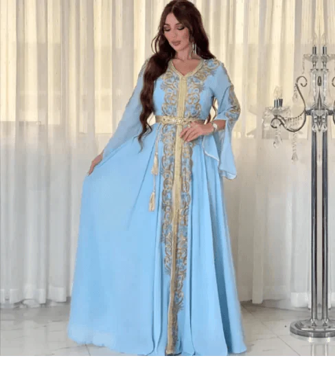 Dubai-Style Embroidered Applique Dress – Elegant and Sophisticated