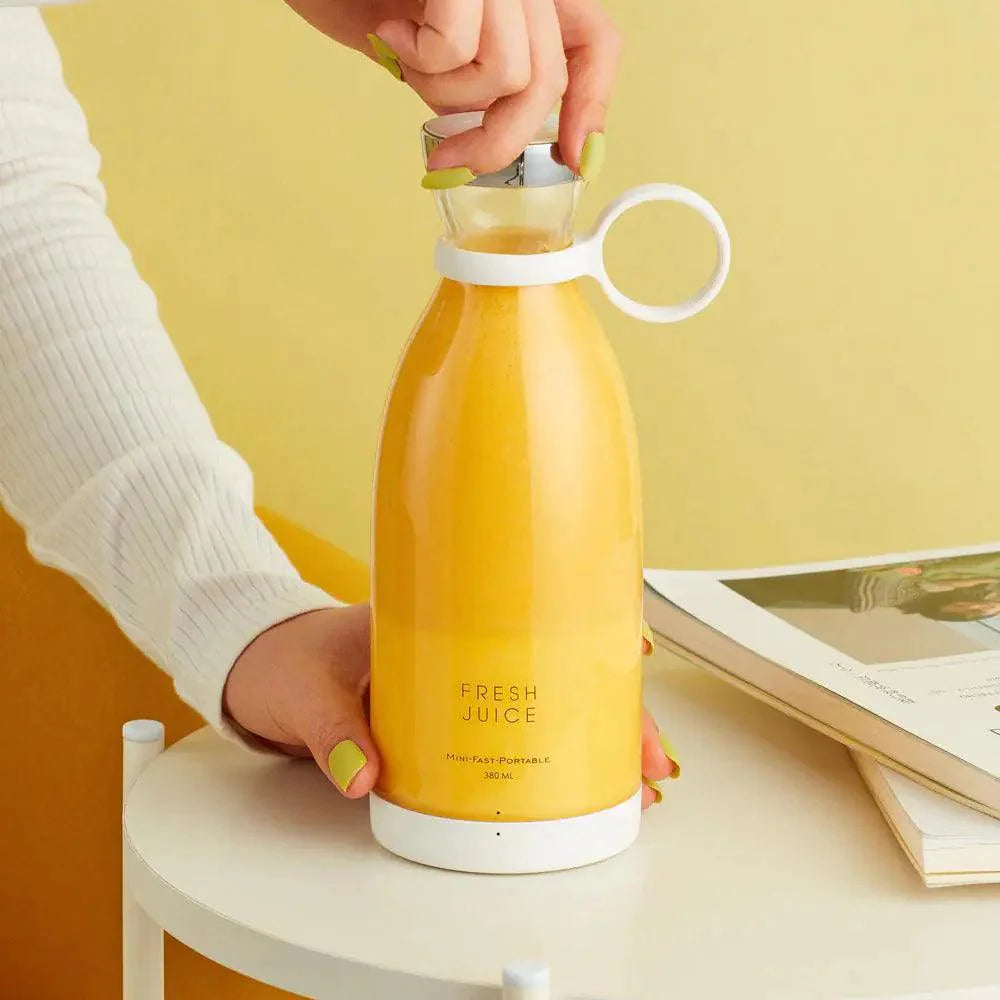Portable Electric Juicer Blender